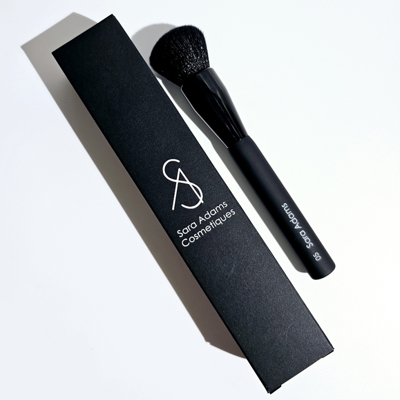 Sara adams cosmetiques Round Blending Foundation Brush #05 - Picture 2 of 6